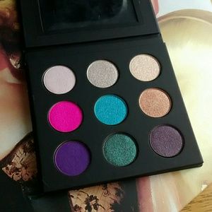 Makeup Forever Artist Shadows 2